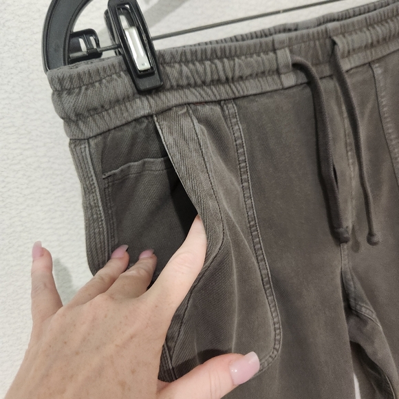 Athleta Farallon Jogger Gray Size 4 - Picture 4 of 7